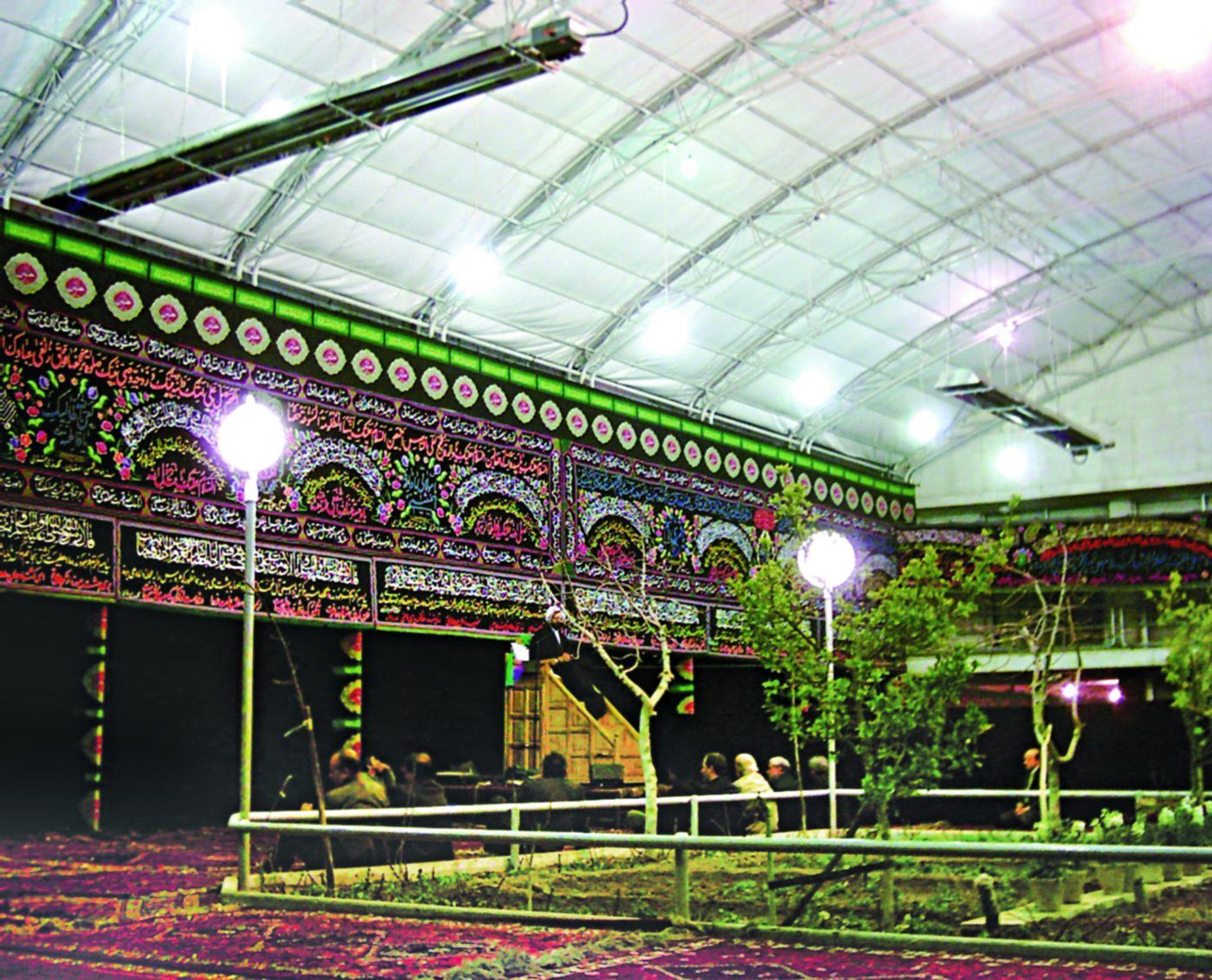 نصب و نگهداری — Hoseynieh Rezvanian - Esfahan (اصفهان)